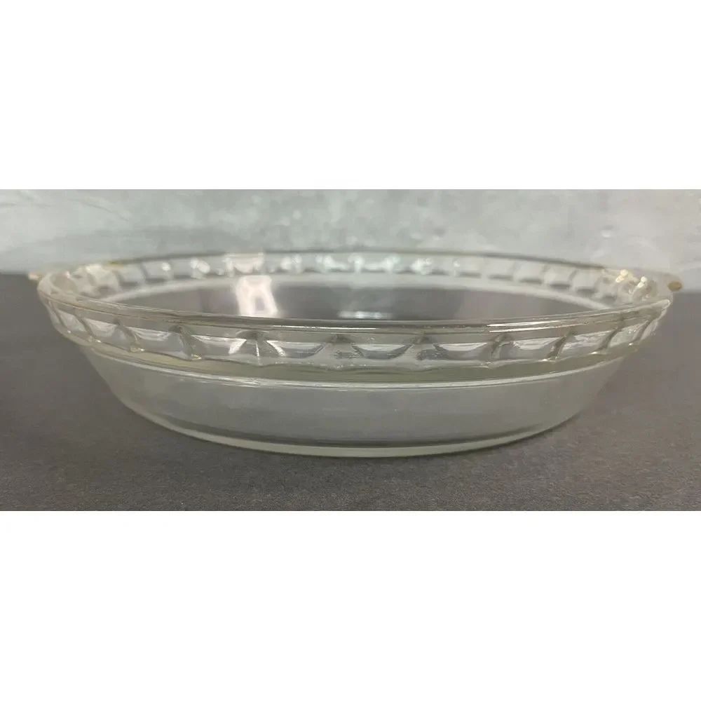 Pyrex 24cm textured